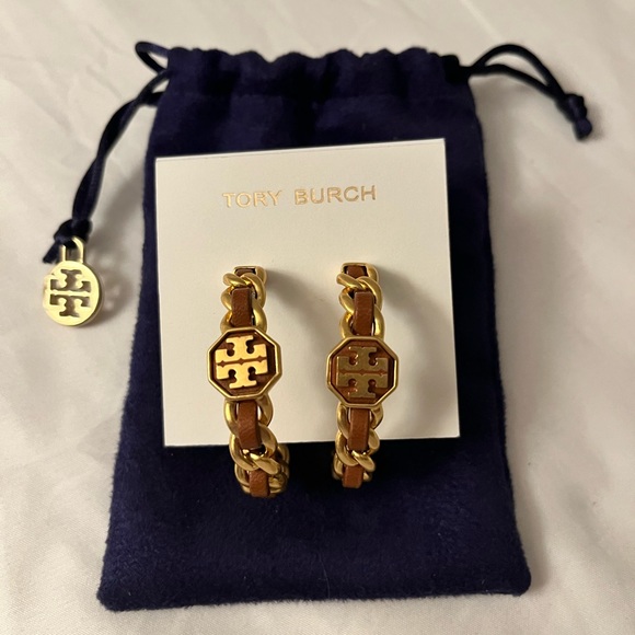 BNWT Tory Burch Marion Woven Chain Hoop Earrings - Picture 4 of 4